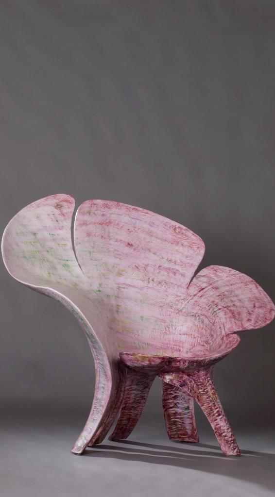 "Pinky" | fauteuil | 111 x 121 x 78 cm | 2006